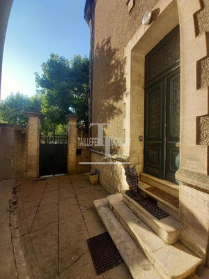 Maison - 172 m² - 8 pièces