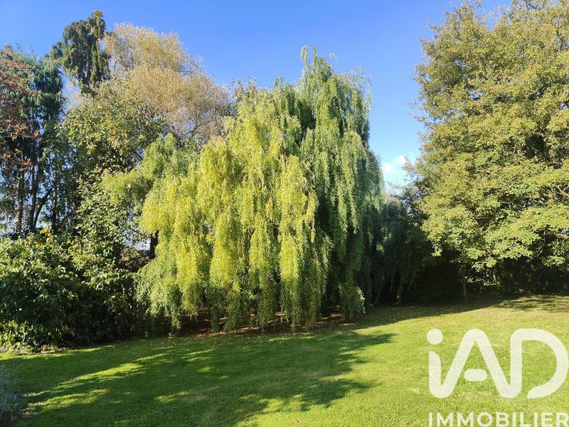 Maison - 180 m² - 7 pièces