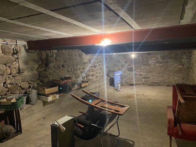 Maison - 80 m² - 5 pièces