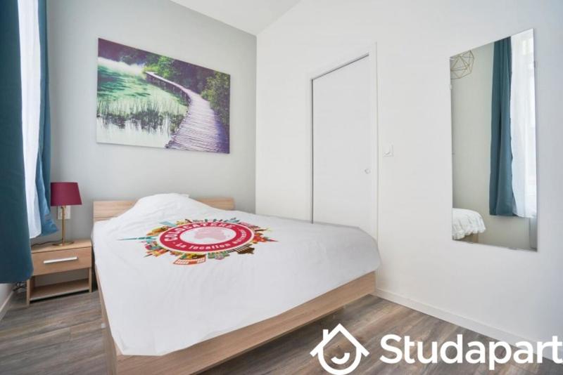 Chambre - 13 m² - 1 pièce