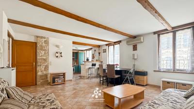 Appartement - 49 m² - 2 pièces