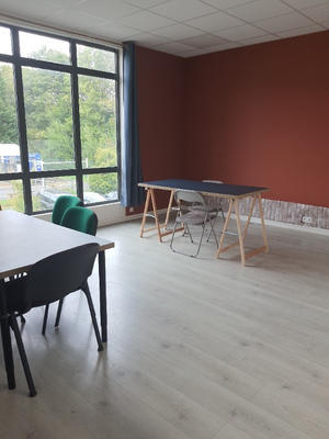 Bureau - 33 m² - 5 pièces