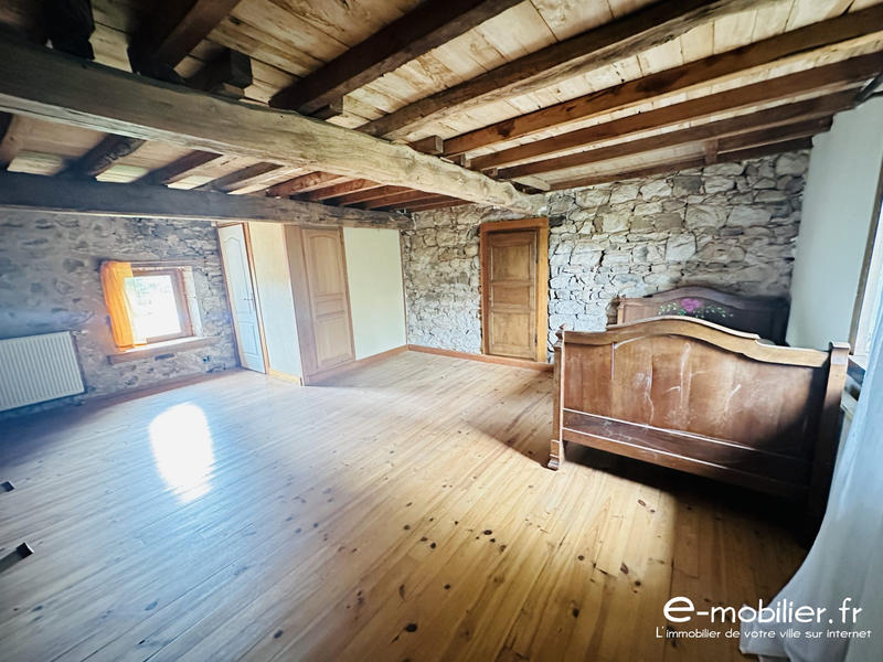 Maison ancienne - 190 m² - 6 pièces