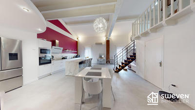 Appartement - 130 m² - 4 pièces