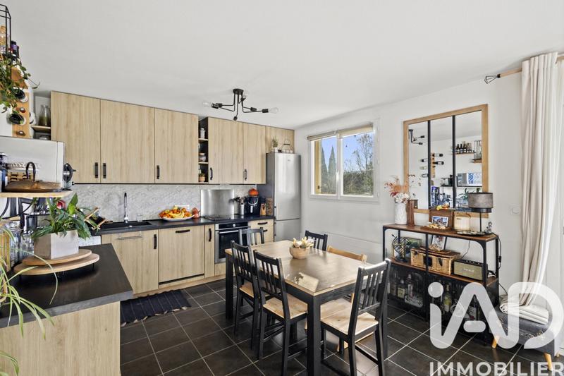 Appartement - 59 m² - 3 pièces