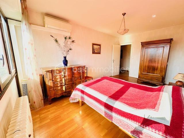 Appartement - 103 m² - 5 pièces