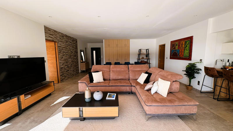 Appartement - 156 m² - 5 pièces