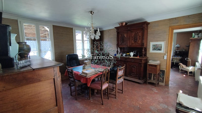 Maison - 140 m² - 6 pièces