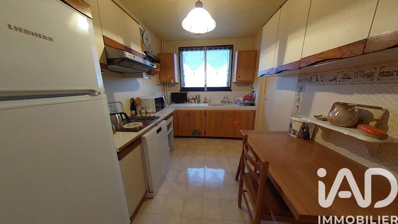 Appartement - 99 m² - 5 pièces