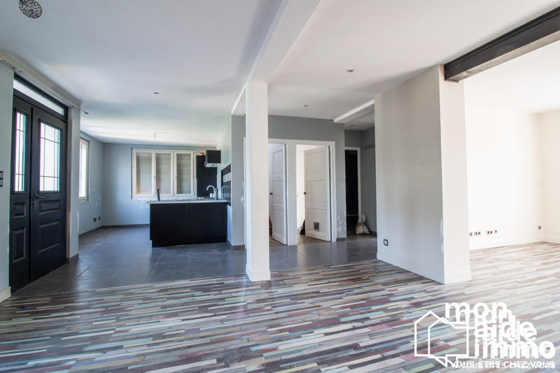 Maison - 160 m² - 5 pièces