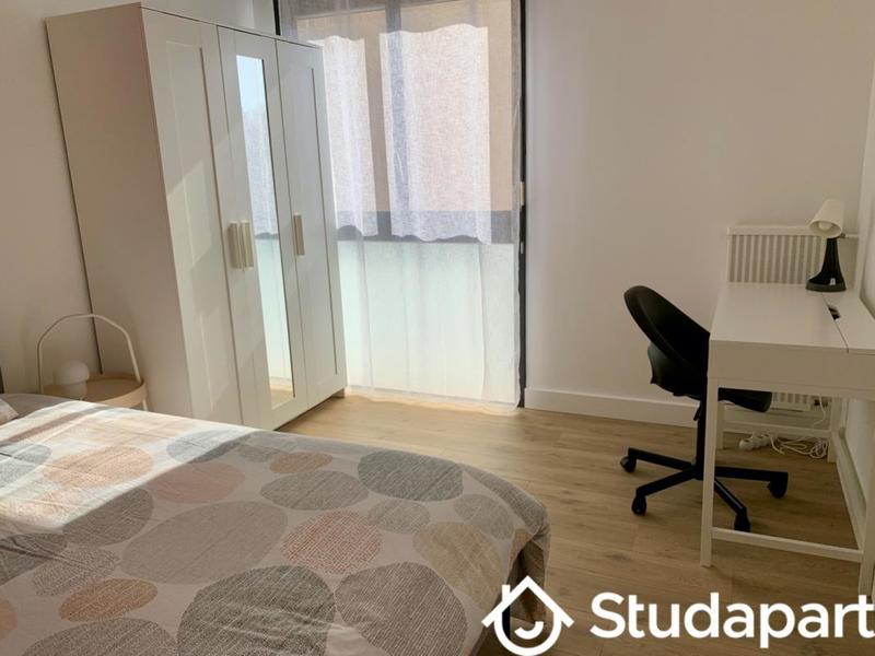 Chambre - 10 m² - 1 pièce