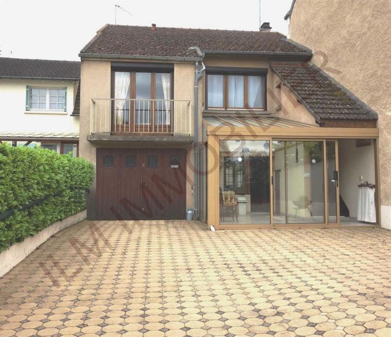 Maison - 121 m² - 5 pièces