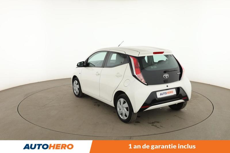 Toyota Aygo 1.0 Vvt-i X-Play 5p 69 ch