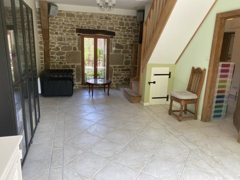 Maison - 167 m² - 8 pièces
