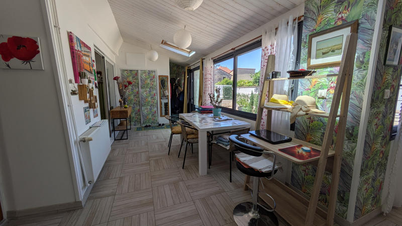 Maison - 127 m² - 9 pièces