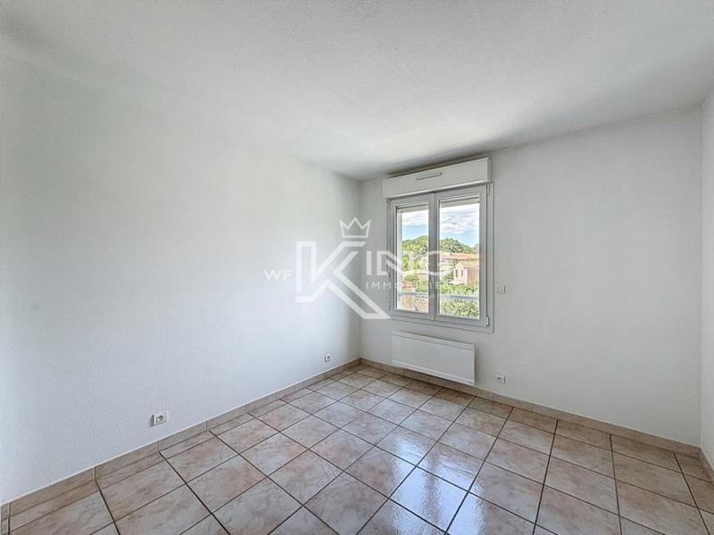 Appartement - 94 m² - 4 pièces