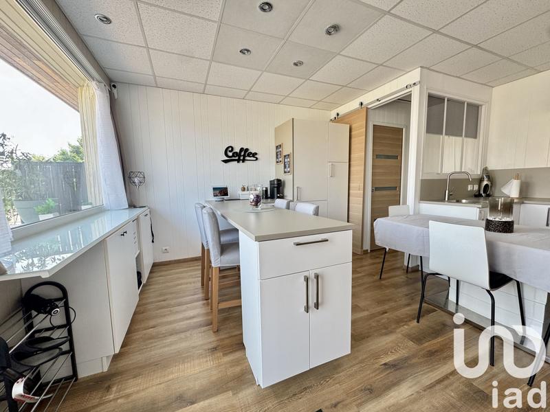 Maison - 199 m² - 7 pièces