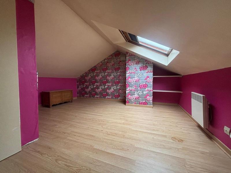 Maison - 97 m² - 6 pièces