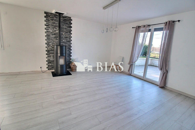 Maison - 103 m² - 5 pièces