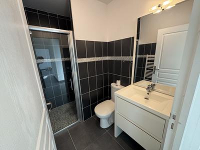 Maison - 85 m² - 5 pièces