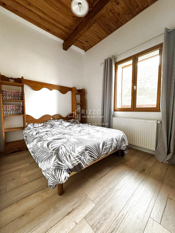 Maison - 163 m² - 5 pièces