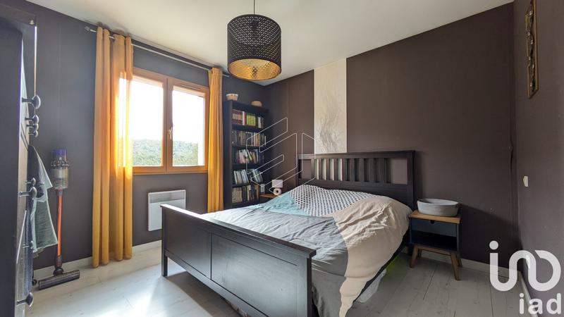 Maison - 99 m² - 6 pièces