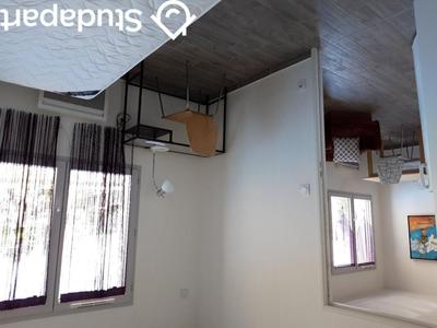 Chambre - 10 m² - 1 pièce