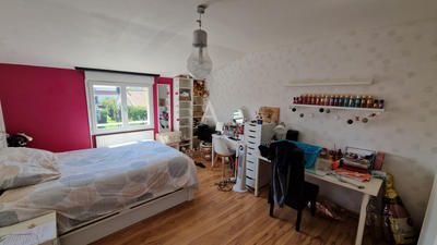 Maison - 180 m² - 7 pièces