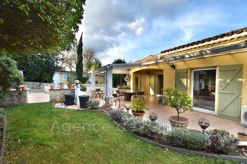 Maison - 177 m² - 5 pièces