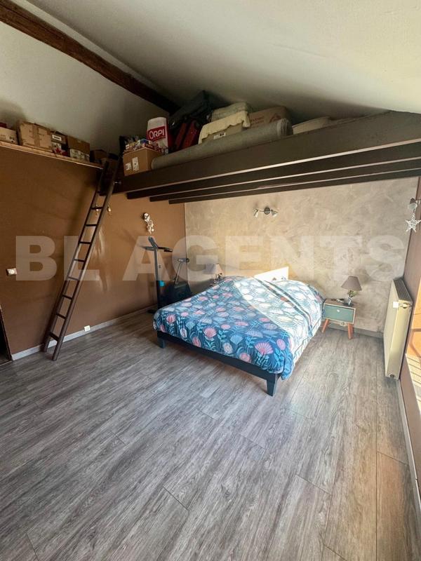 Maison - 135 m² - 5 pièces