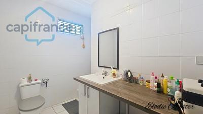 Villa - 226 m² - 8 pièces