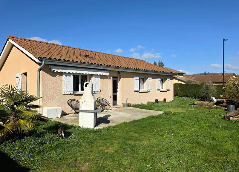 Maison - 95 m² - 5 pièces