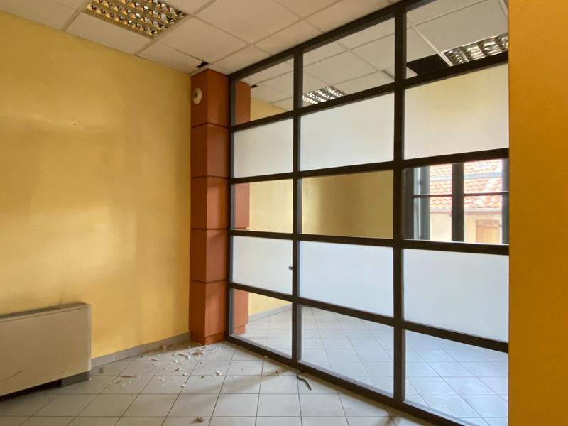 Local commercial - 300 m²