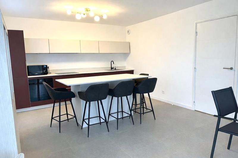 Appartement - 70 m² - 3 pièces