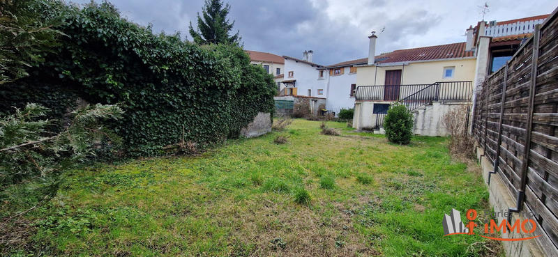 Maison - 90 m² - 4 pièces