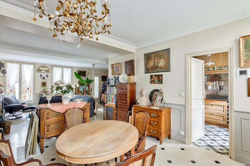 Maison - 196 m² - 5 pièces