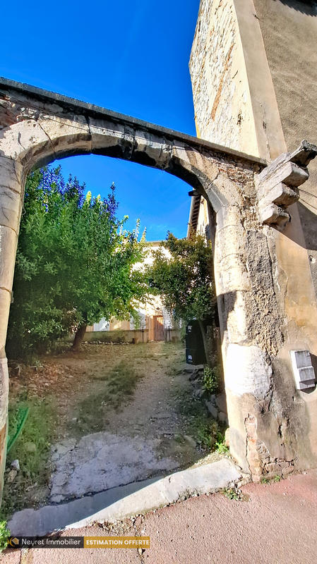 Appartement - 92 m² - 4 pièces