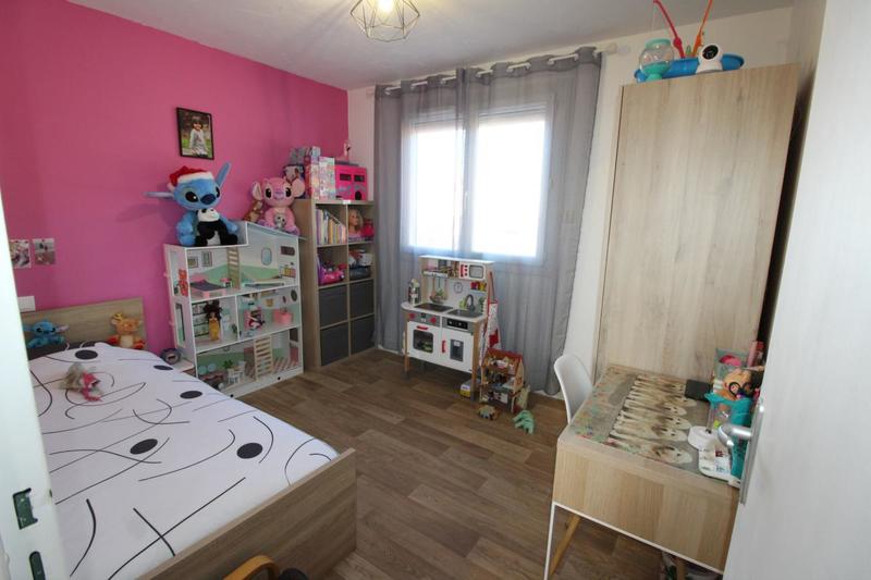 Villa - 93 m² - 6 pièces