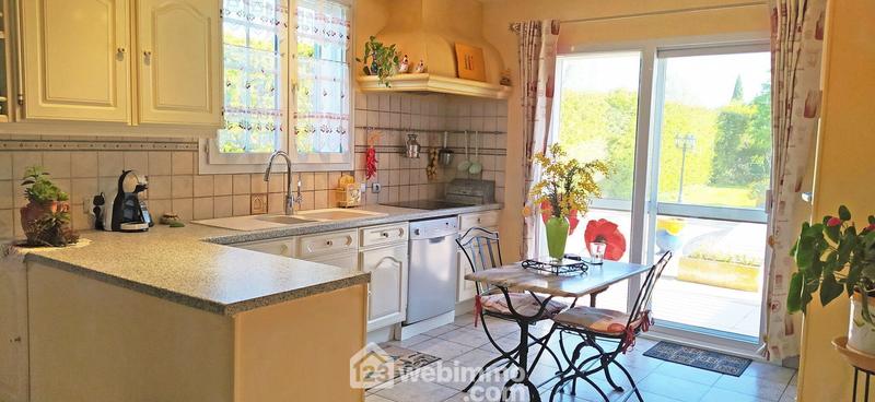 Villa - 130 m² - 5 pièces