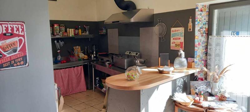 Local commercial - 90 m² - 4 pièces