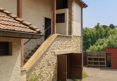 Maison - 105 m² - 4 pièces