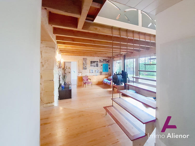 Maison - 169 m² - 5 pièces