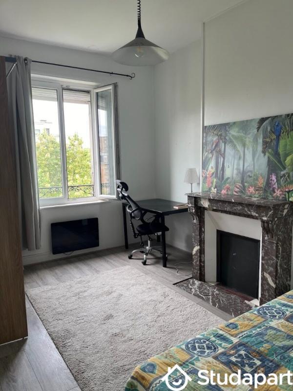 Chambre - 11 m² - 1 pièce