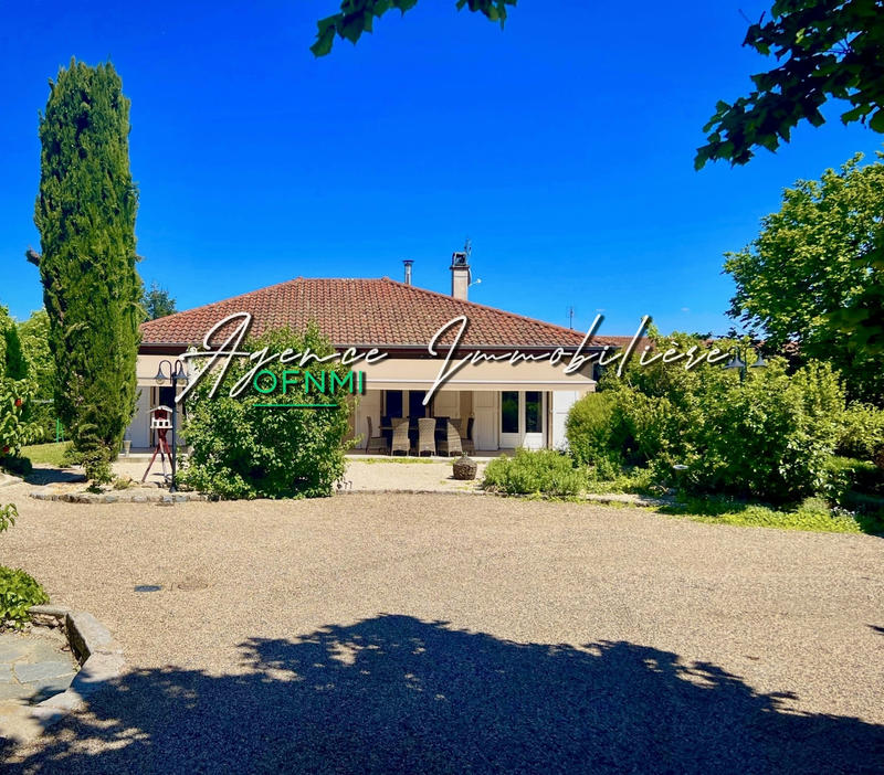 Villa - 192 m² - 7 pièces