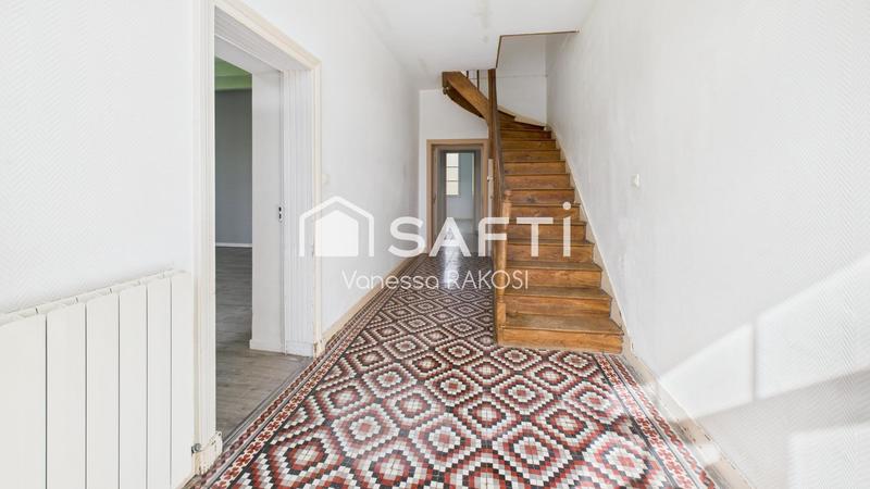 Maison - 150 m² - 4 pièces