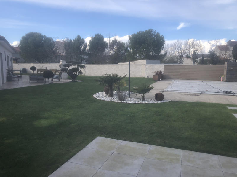 Maison - 90 m² - 3 pièces