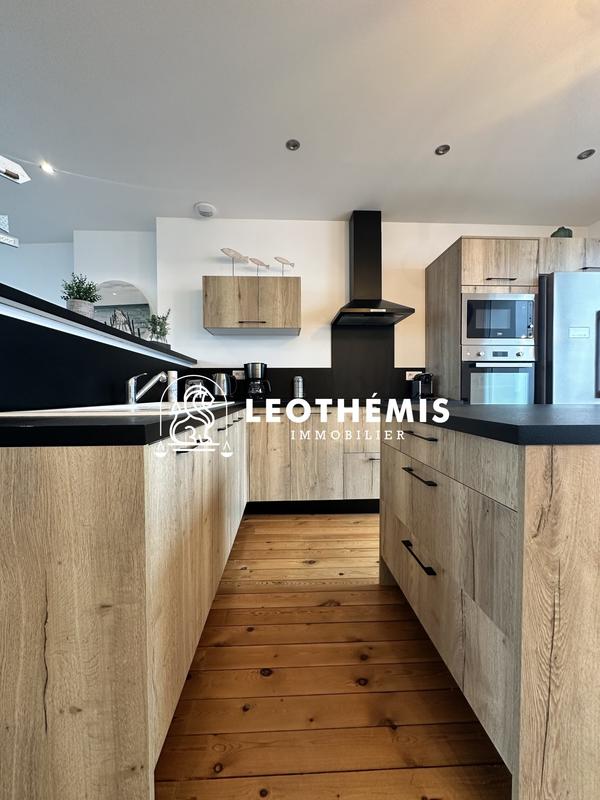 Duplex - 118 m² - 4 pièces