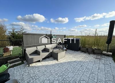 Maison - 95 m² - 5 pièces