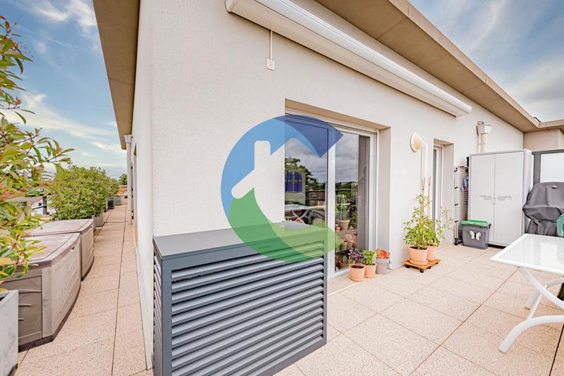 Appartement - 80 m² - 4 pièces