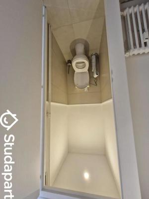 Chambre - 11 m² - 1 pièce